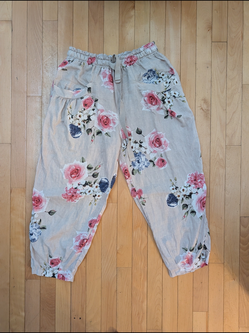 Vtg Belle France Capris